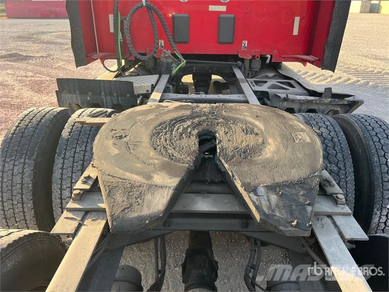Kenworth T680 Motrici e Trattori Stradali