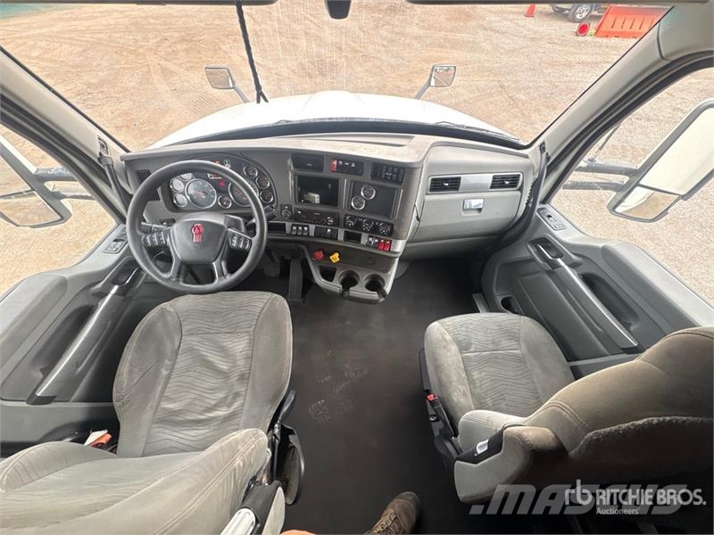 Kenworth T680 Влекачи