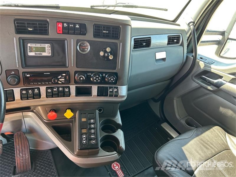 Kenworth T680 Cavalos mecânicos