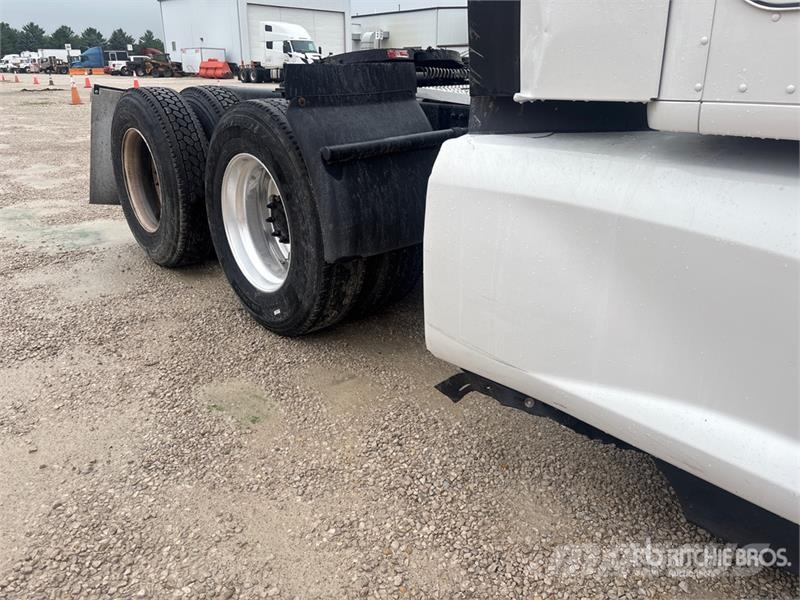 Kenworth T680 Vetopöytäautot