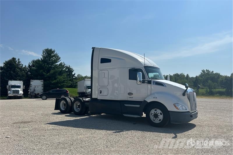 Kenworth T680 Prime Movers