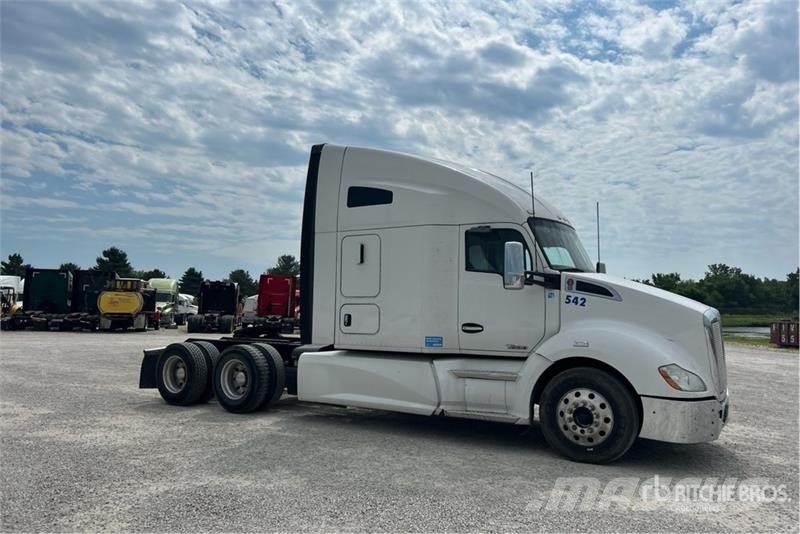 Kenworth T680 Prime Movers