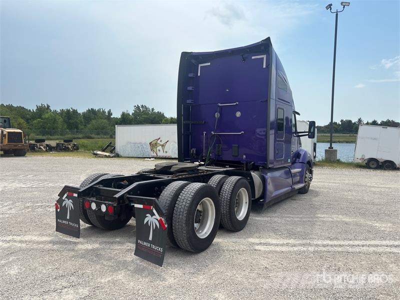 Kenworth T680 Vetopöytäautot