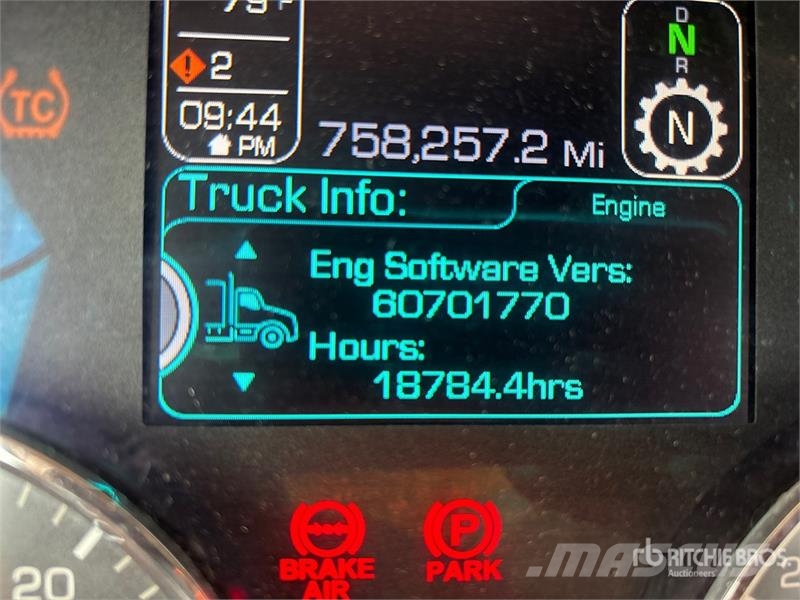 Kenworth T680 Vetopöytäautot
