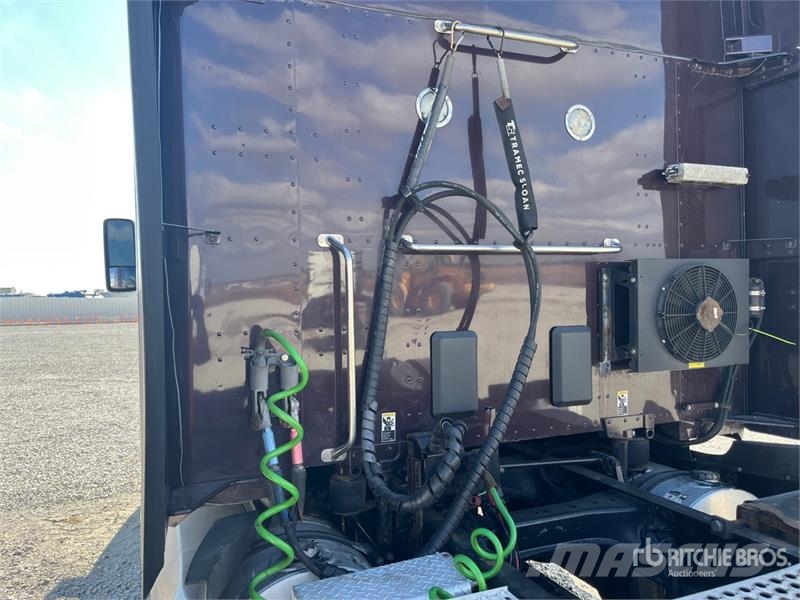 Kenworth T680 Седельные тягачи