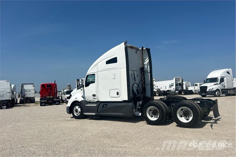 Kenworth T680 Prime Movers