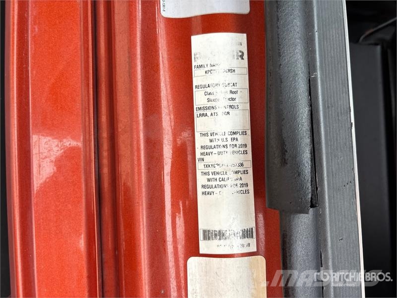 Kenworth T680 Vetopöytäautot