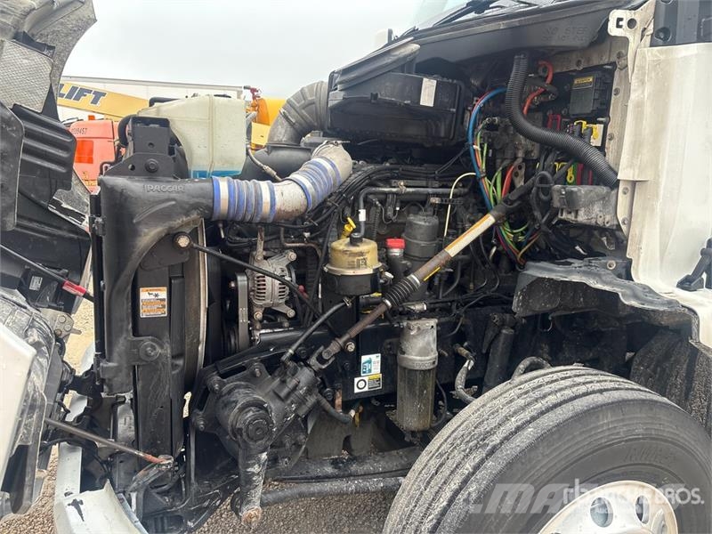 Kenworth T680 Vetopöytäautot