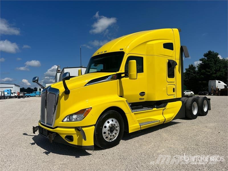 Kenworth T680 Prime Movers