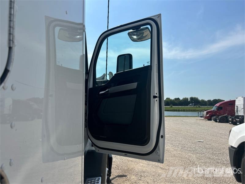 Kenworth T680 Prime Movers