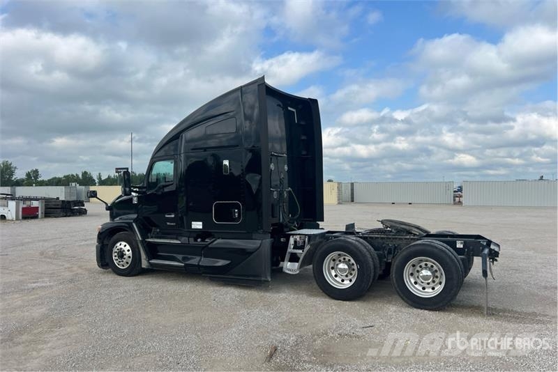 Kenworth T680 Prime Movers