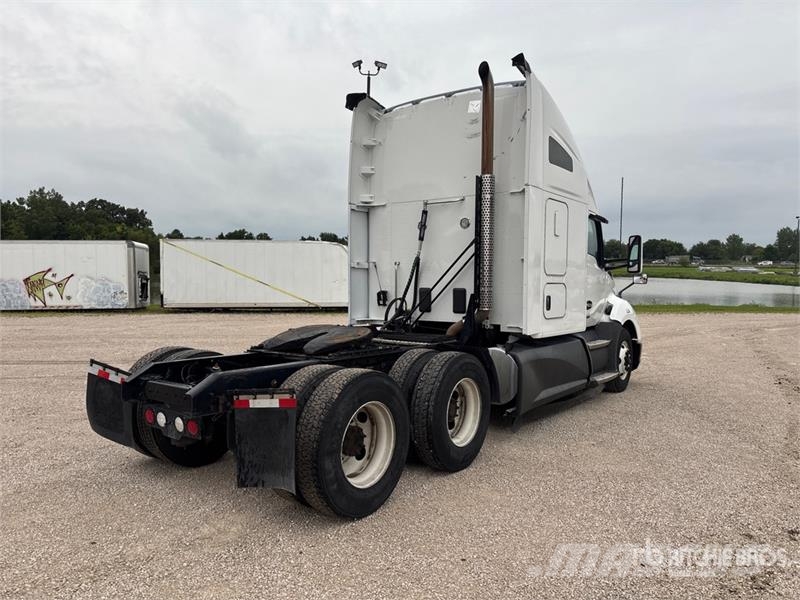 Kenworth T680 Tractor Units