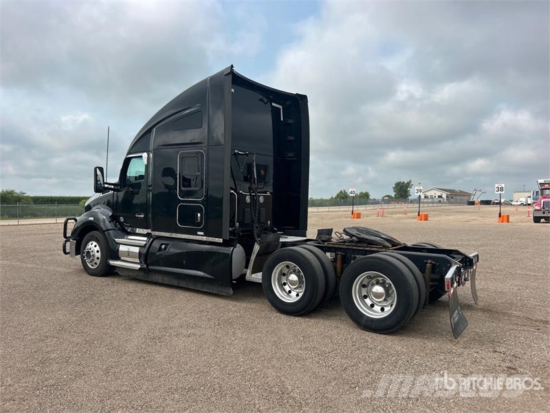 Kenworth T680 Sattelzugmaschinen
