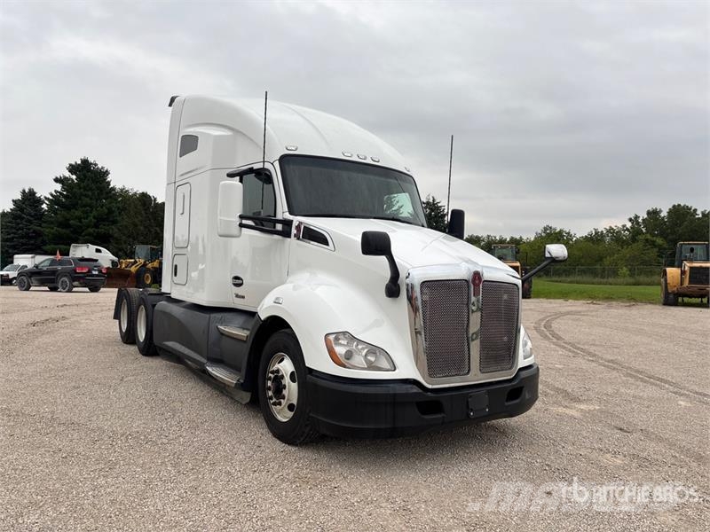 Kenworth T680 Tractor Units