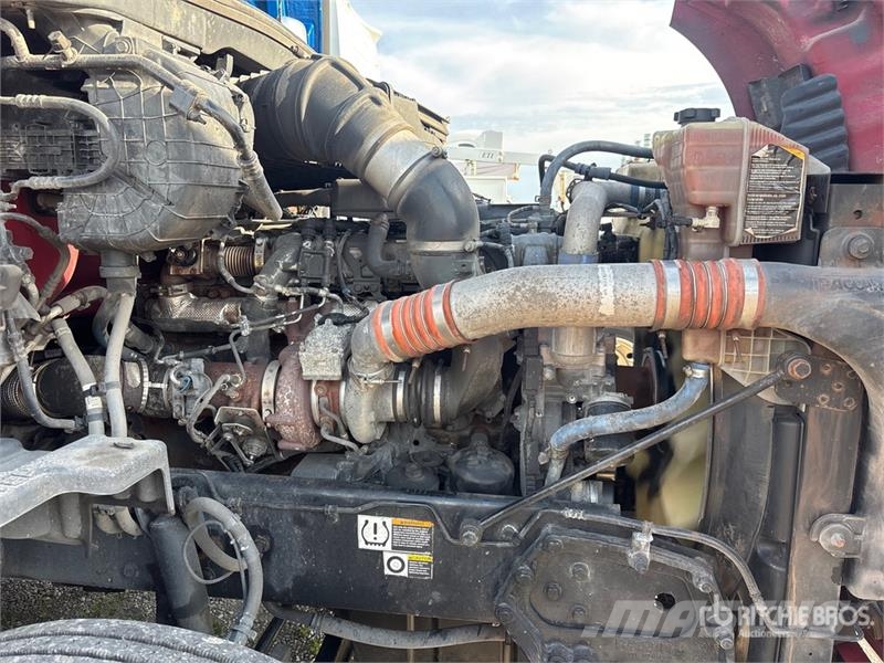 Kenworth T680 Vetopöytäautot