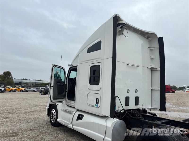 Kenworth T680 Седельные тягачи