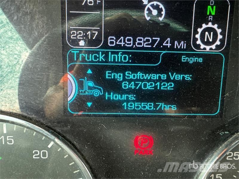 Kenworth T680 Тягачі