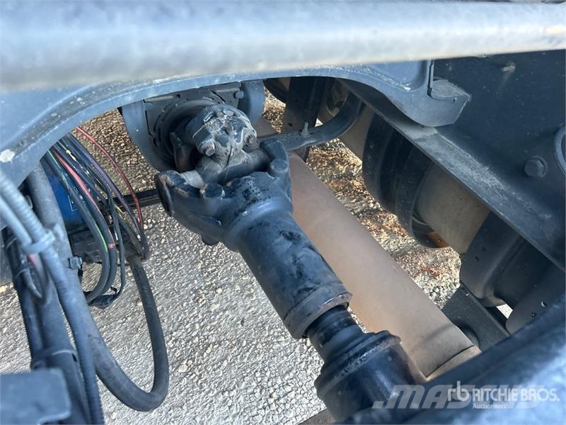 Kenworth T680 وحدات الجر