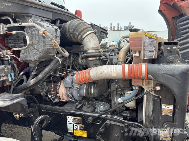 Kenworth T680 Vetopöytäautot