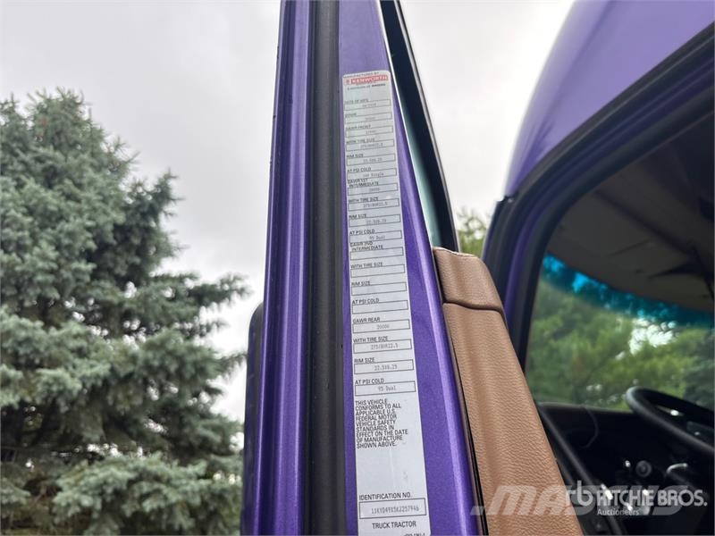 Kenworth T680 Vetopöytäautot