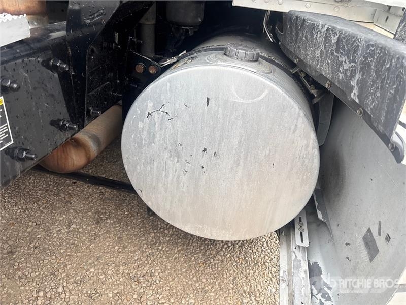 Kenworth T680 Vetopöytäautot