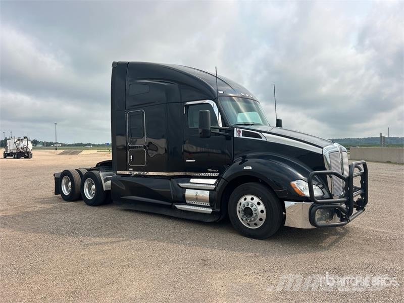 Kenworth T680 Sattelzugmaschinen