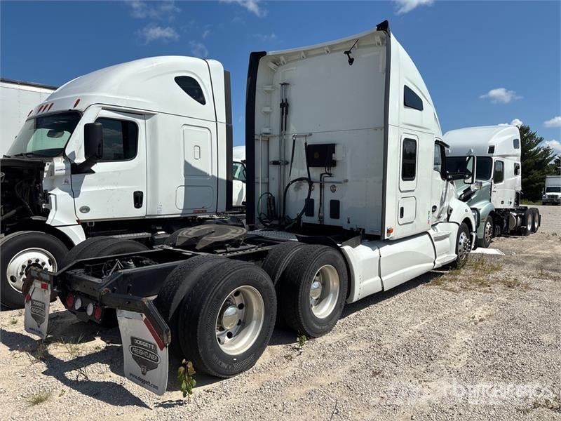 Kenworth T680 Tractor Units