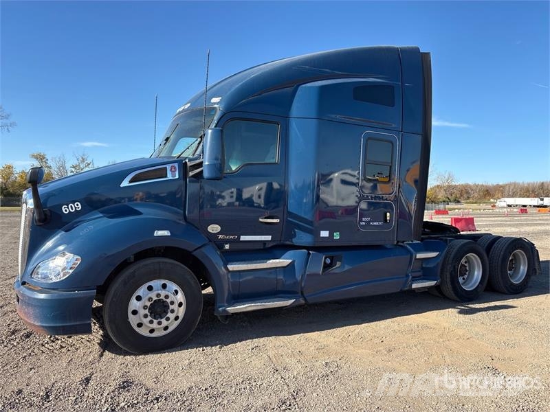 Kenworth T680 Влекачи