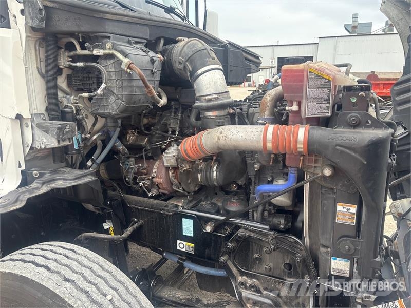 Kenworth T680 Tracteur routier