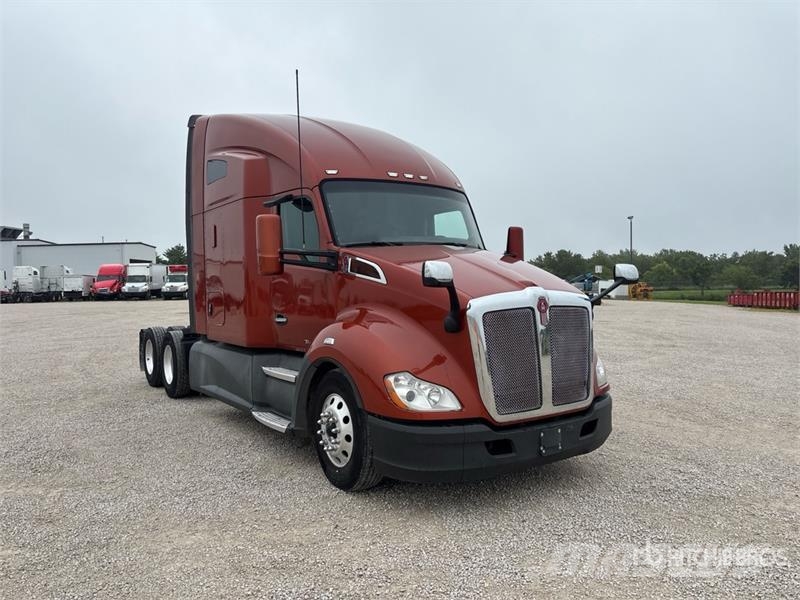 Kenworth T680 Vetopöytäautot