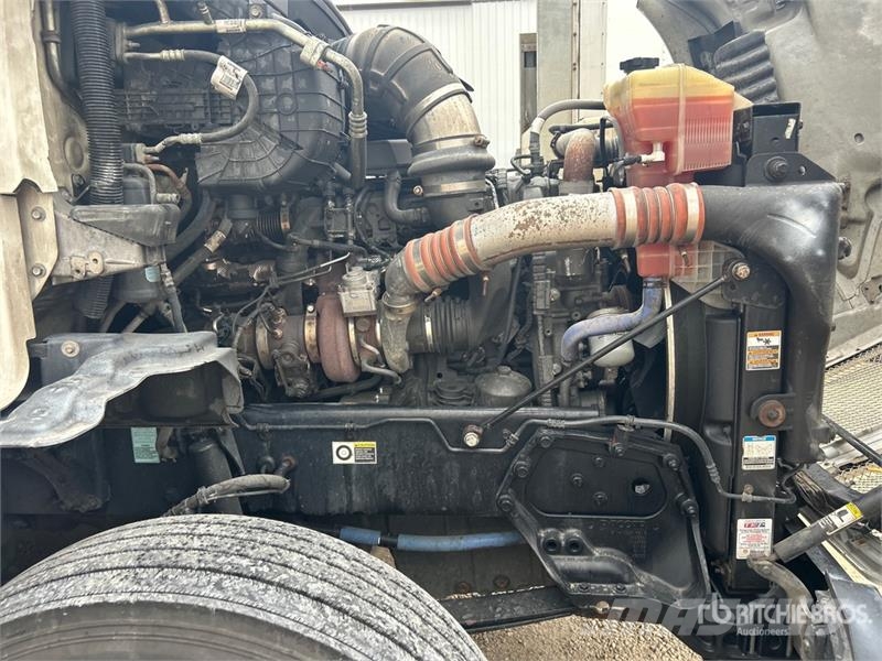 Kenworth T680 Tractor Units