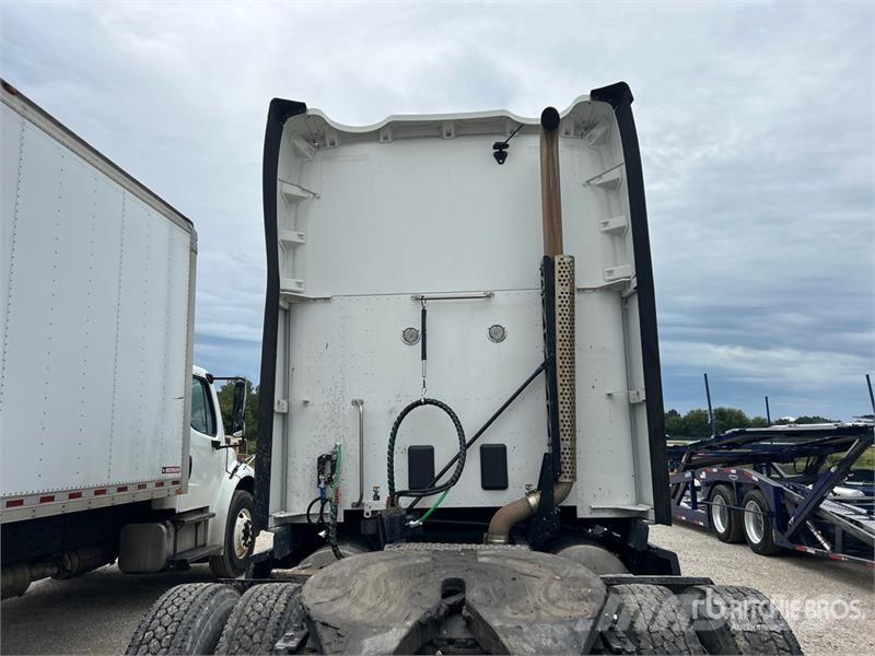 Kenworth T680 Vetopöytäautot