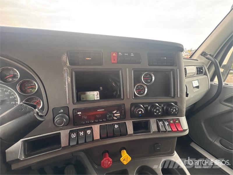 Kenworth T680 Влекачи