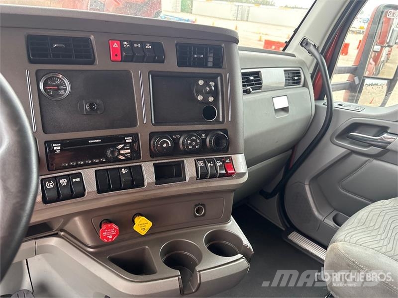 Kenworth T680 Vetopöytäautot