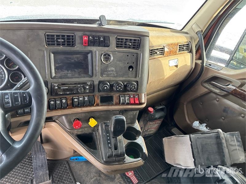 Kenworth T680 Τράκτορες