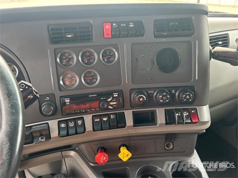 Kenworth T680 Sattelzugmaschinen