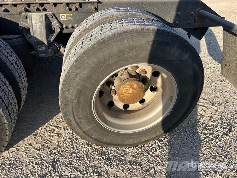 Kenworth T680 Motrici e Trattori Stradali