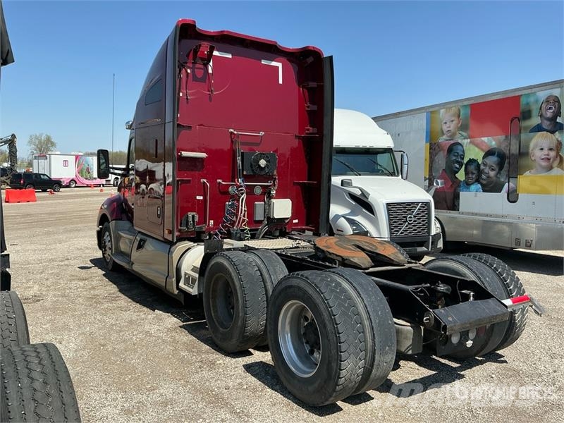 Kenworth T680 Vlačilci