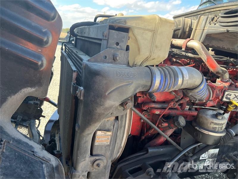 Kenworth T680 Седельные тягачи