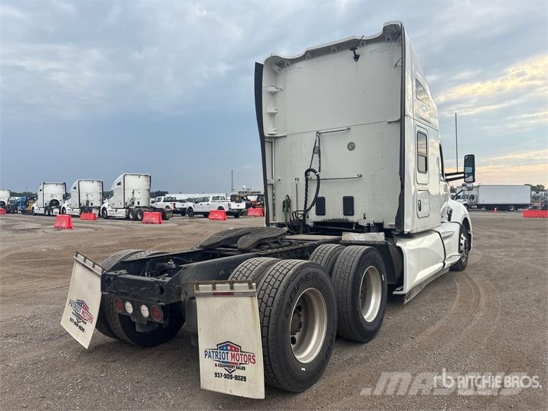Kenworth T680 Влекачи