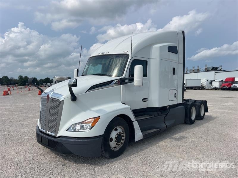 Kenworth T680 Prime Movers