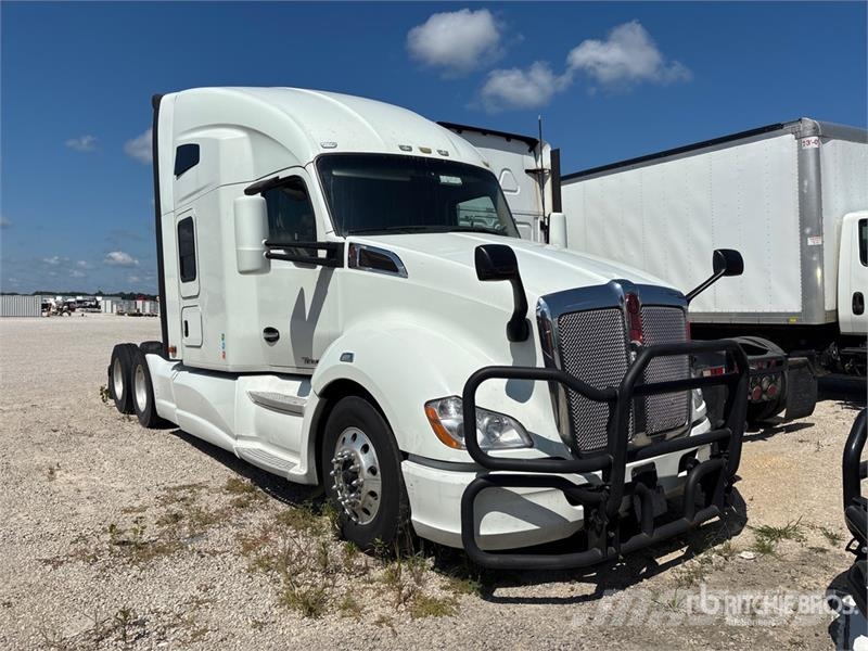 Kenworth T680 Tractor Units