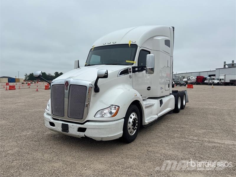Kenworth T680 Vetopöytäautot