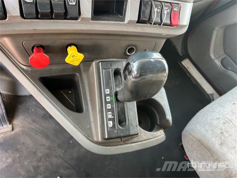Kenworth T680 Motrici e Trattori Stradali