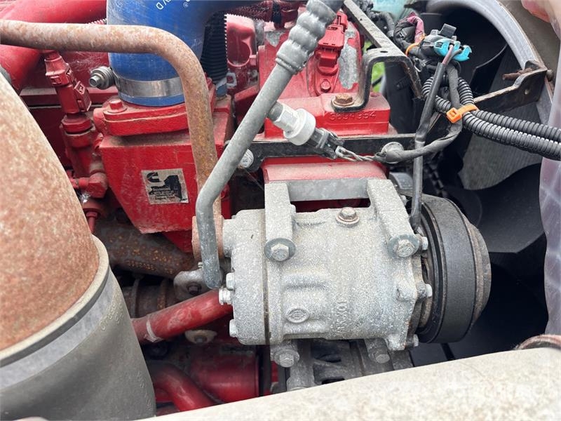 Kenworth T680 Vetopöytäautot