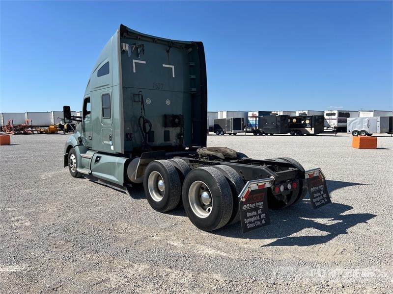 Kenworth T680 Cavalos mecânicos