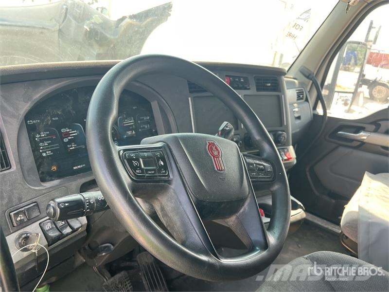 Kenworth T680 Prime Movers