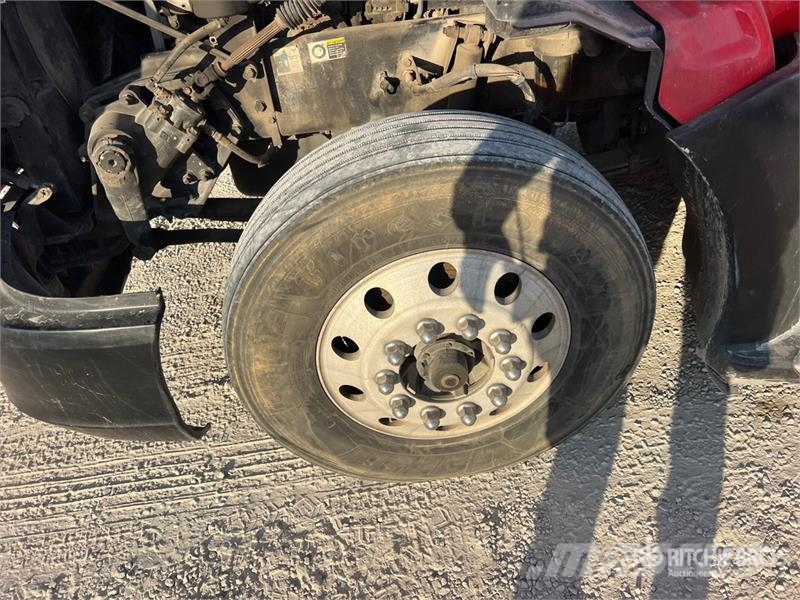 Kenworth T680 Motrici e Trattori Stradali