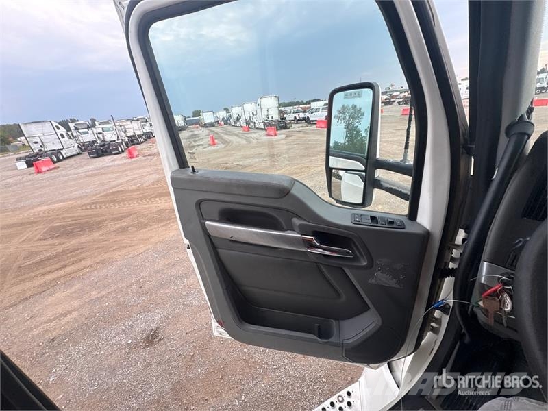 Kenworth T680 Влекачи