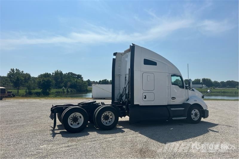 Kenworth T680 Prime Movers